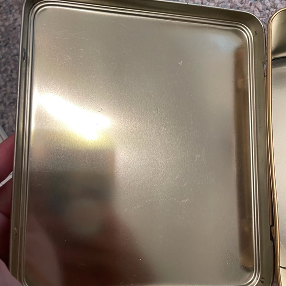 Vintage 1994 Norman Rockwell tin Exclusively for Case Manufacturing Co. - Picture 11 of 11